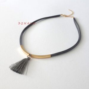 Choker necklace with tassel grey gold