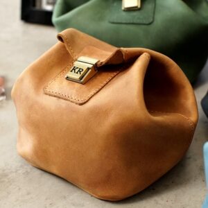 Women's Dopp Kit, Personalized Toiletry Bag for Her, Leather Accessories Pouch, Personalized Gift for Women, Jewerly Storage Leather Bag