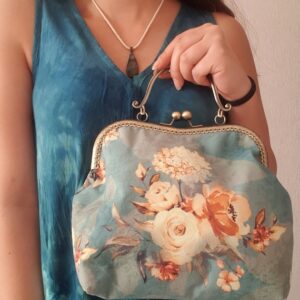 Vintage Bag,20x26 cm From 70's , Flower Pattern briedmaid gift, evening bag, kiss lock bag, cosmetic bag,Tapestry bag,mothers day gift
