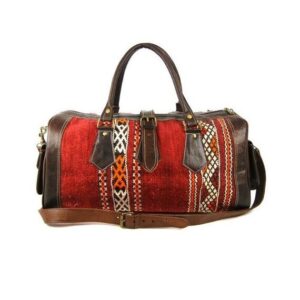 Travel bag made of high-end genuine leather.